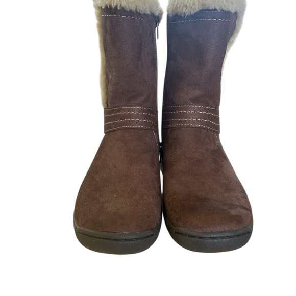 Earth Spirit Brown and Cream Faux Fur Winter Boots - Women's Size 8. NWOB - Picture 3 of 7